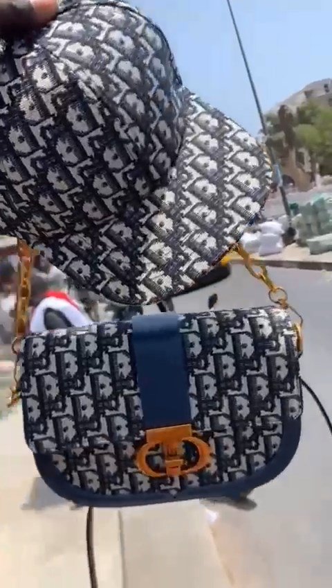 67f5d99e816e48d5903be0df48428964.mp4_snapshot_00.12.456