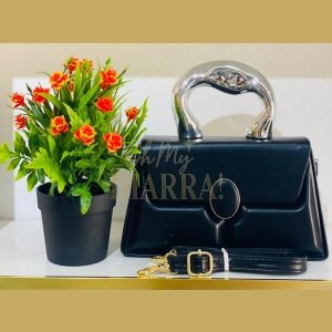 Sac à main en similicuir modèle moderne et élégant